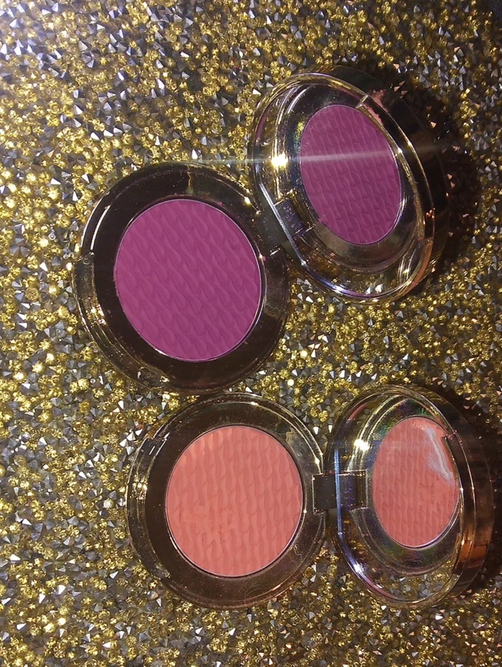 tarte Dual Powder Blush — Vibrant Fuchsia & Warm Coral